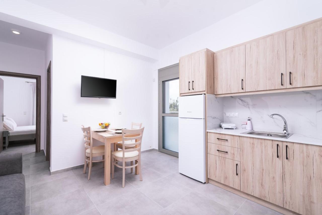 Lychnos Apartments Kamilari Exterior photo